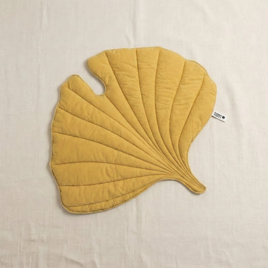 Cozy Leaf Shape Dog Blanket Mat with Soft Fabric ? Stylish Comfort for Pets 0